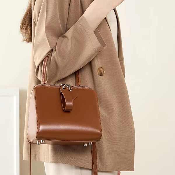 Simple Triangle Design Tote Crossbody Bag