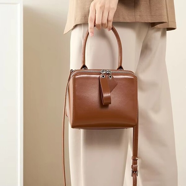 Simple Triangle Design Tote Crossbody Bag
