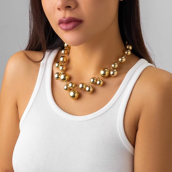 Exaggerated Punk Style Pearl Necklace