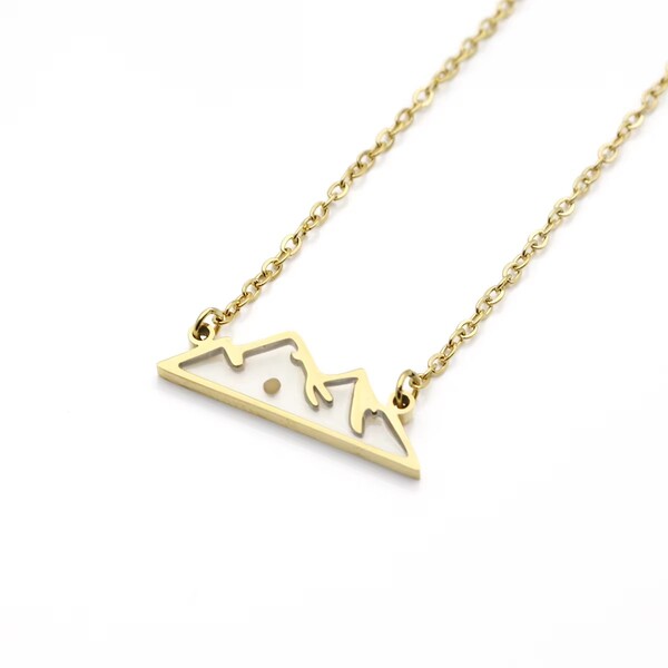 Fashion Pendant Necklace