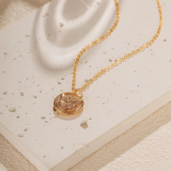 Geometric Round Pendant Butterfly Design Necklace