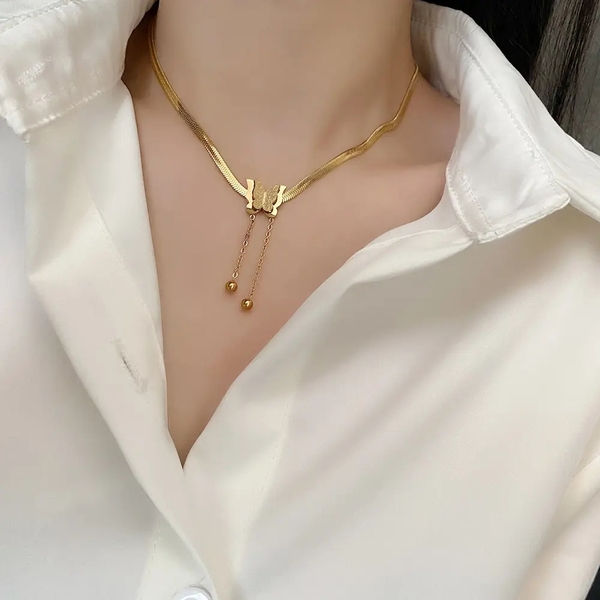 Womens Fashion Butterfly Pendant Necklace